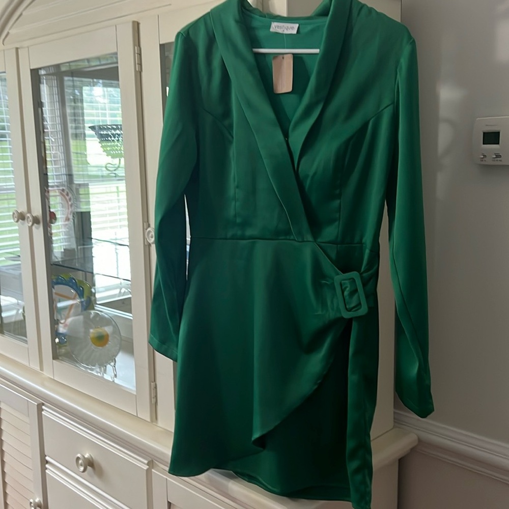 Vestique dress